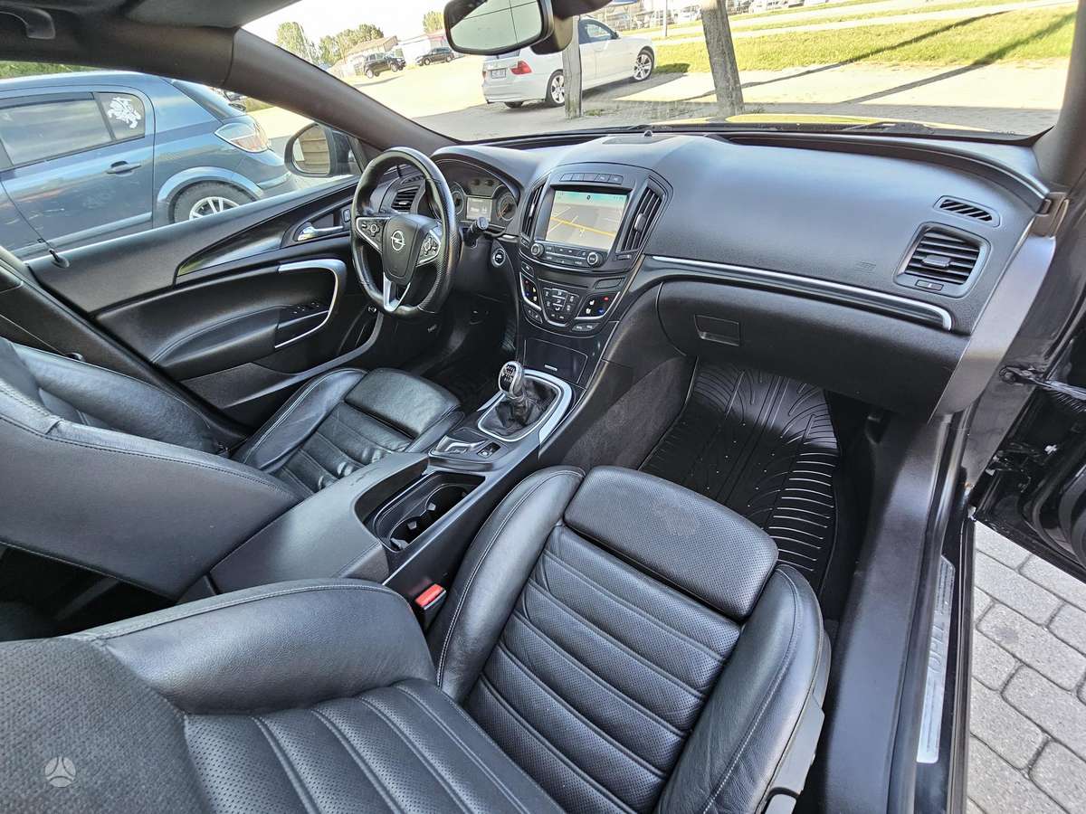 Opel Insignia, 2.0 l., Универсал