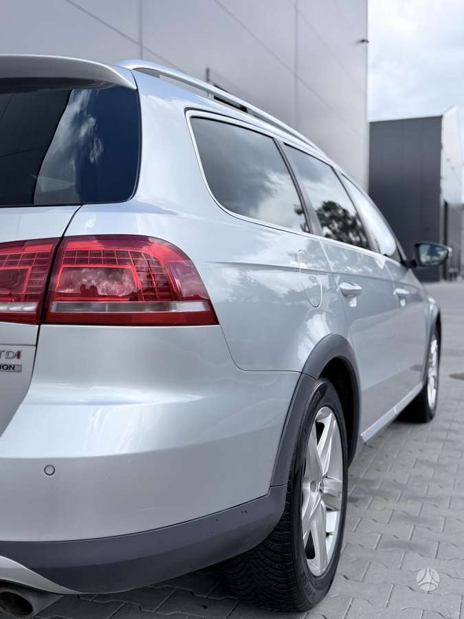 Volkswagen Passat Alltrack - 6