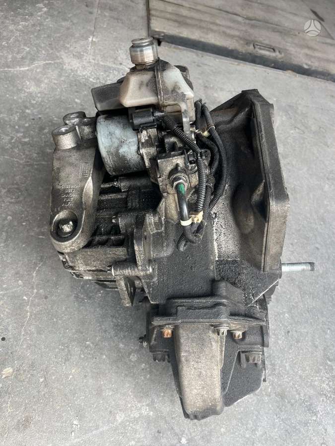 Lancia Delta pavarų dėžė