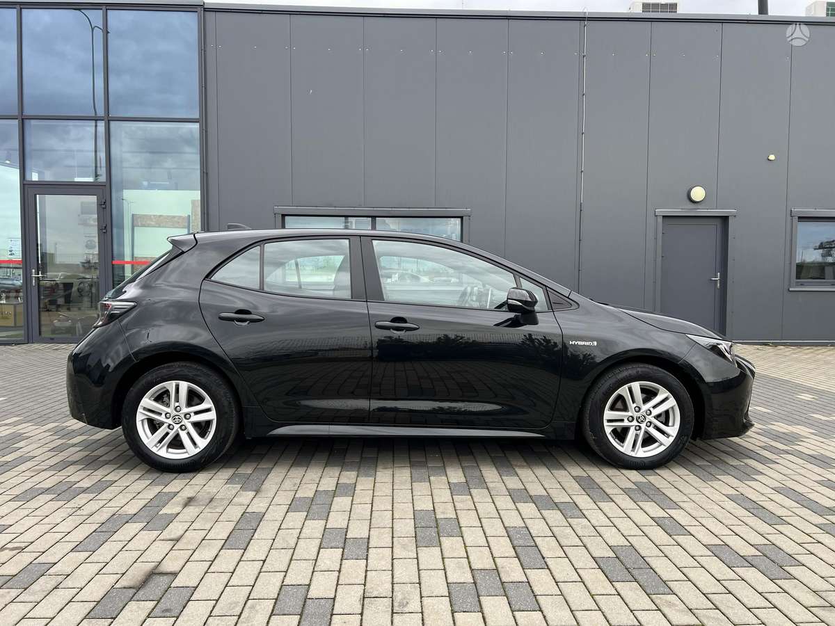 Toyota Corolla - 5