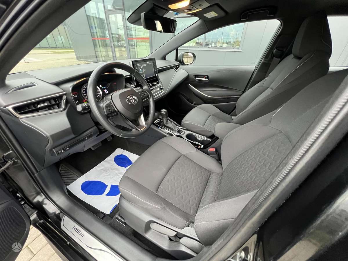 Toyota Corolla - 11