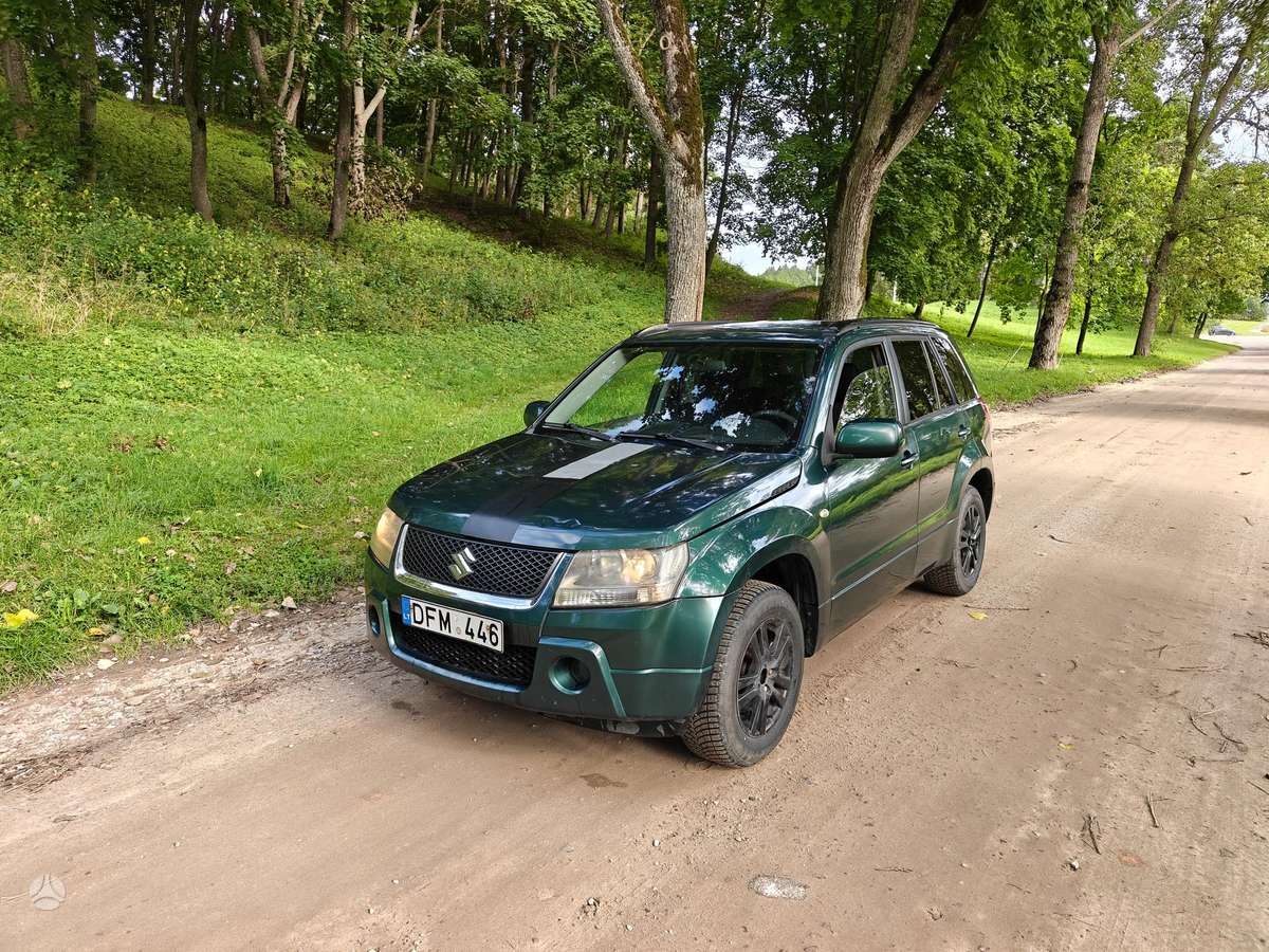 Suzuki Grand Vitara - 1