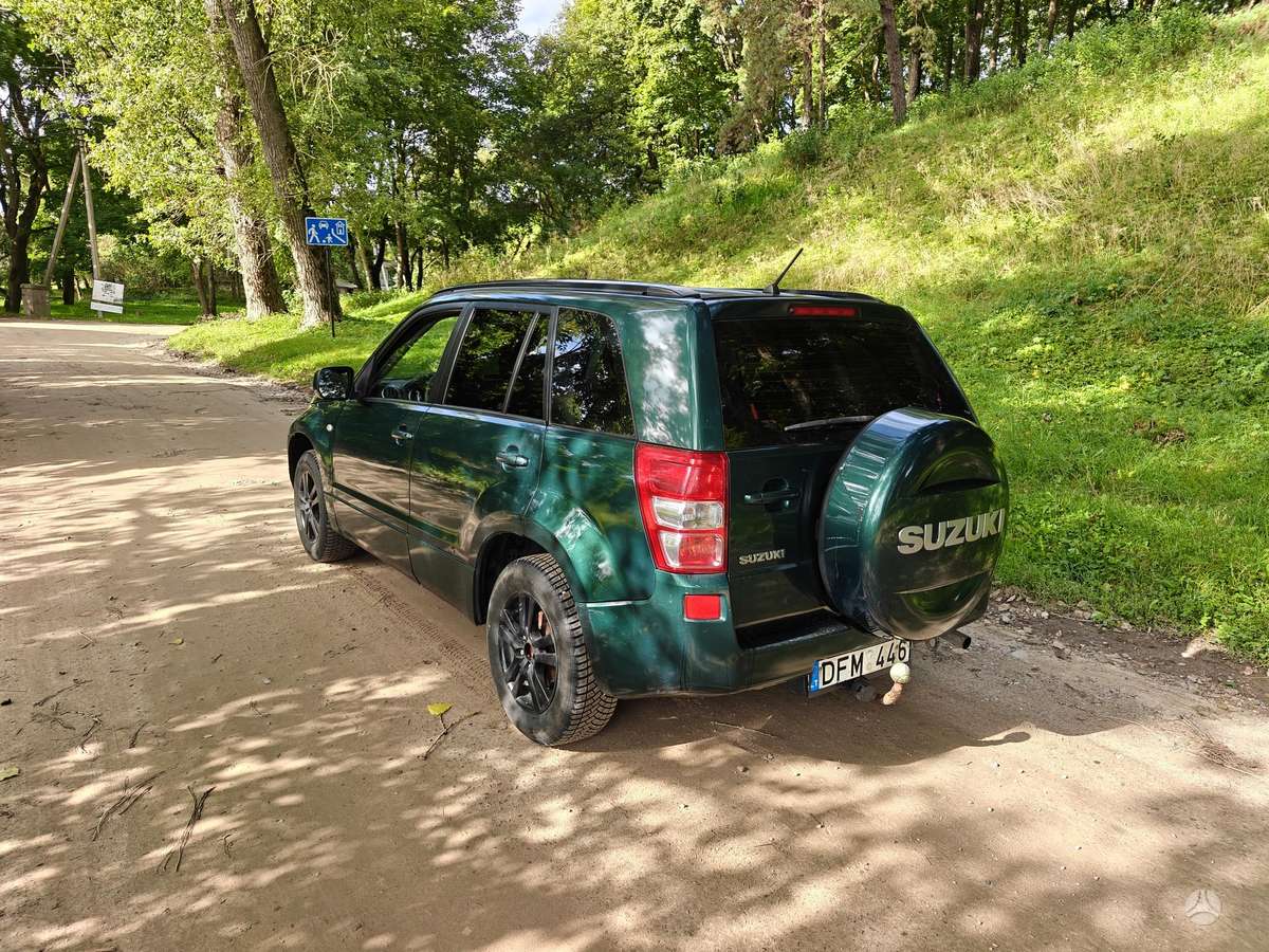 Suzuki Grand Vitara - 2