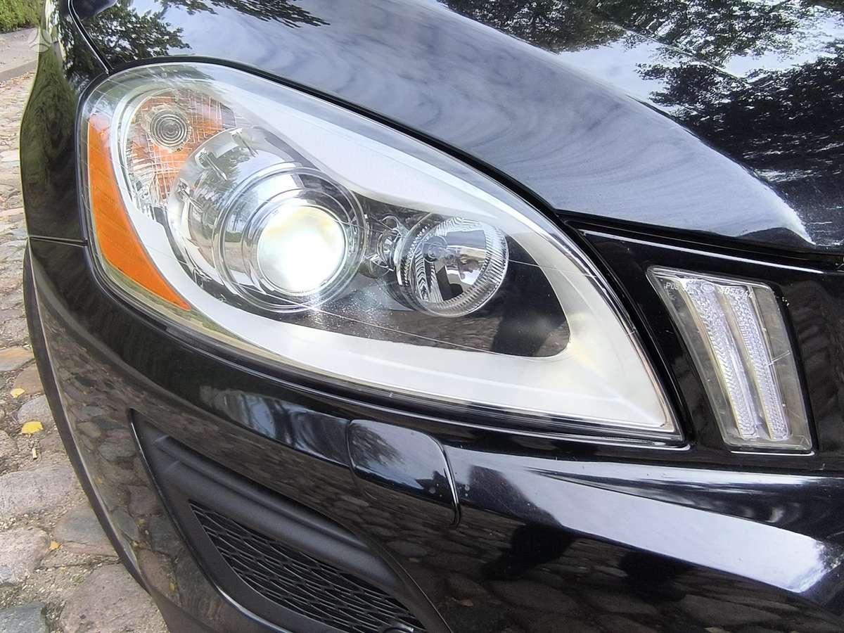 Volvo XC60 - 4