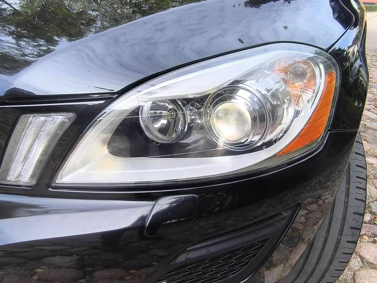 Volvo XC60 - 5