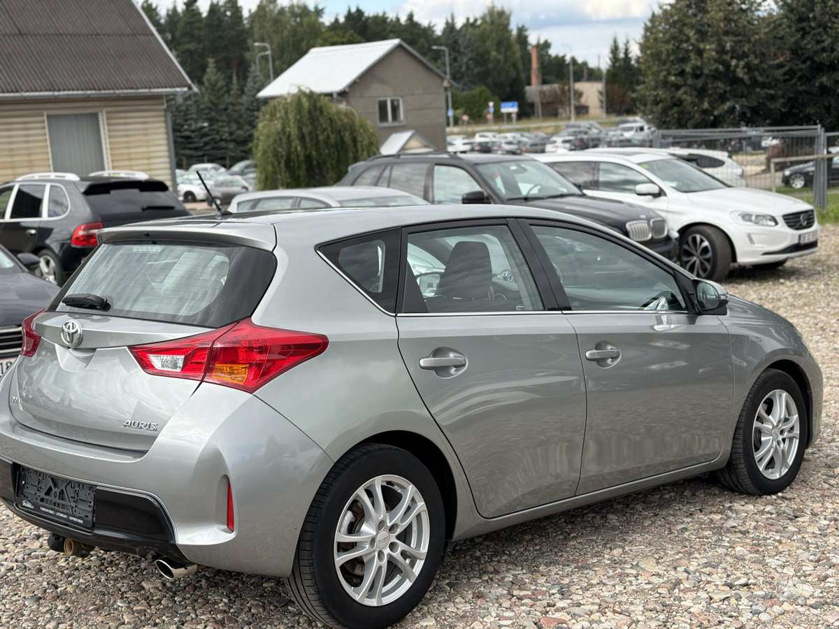 Toyota Auris - 6