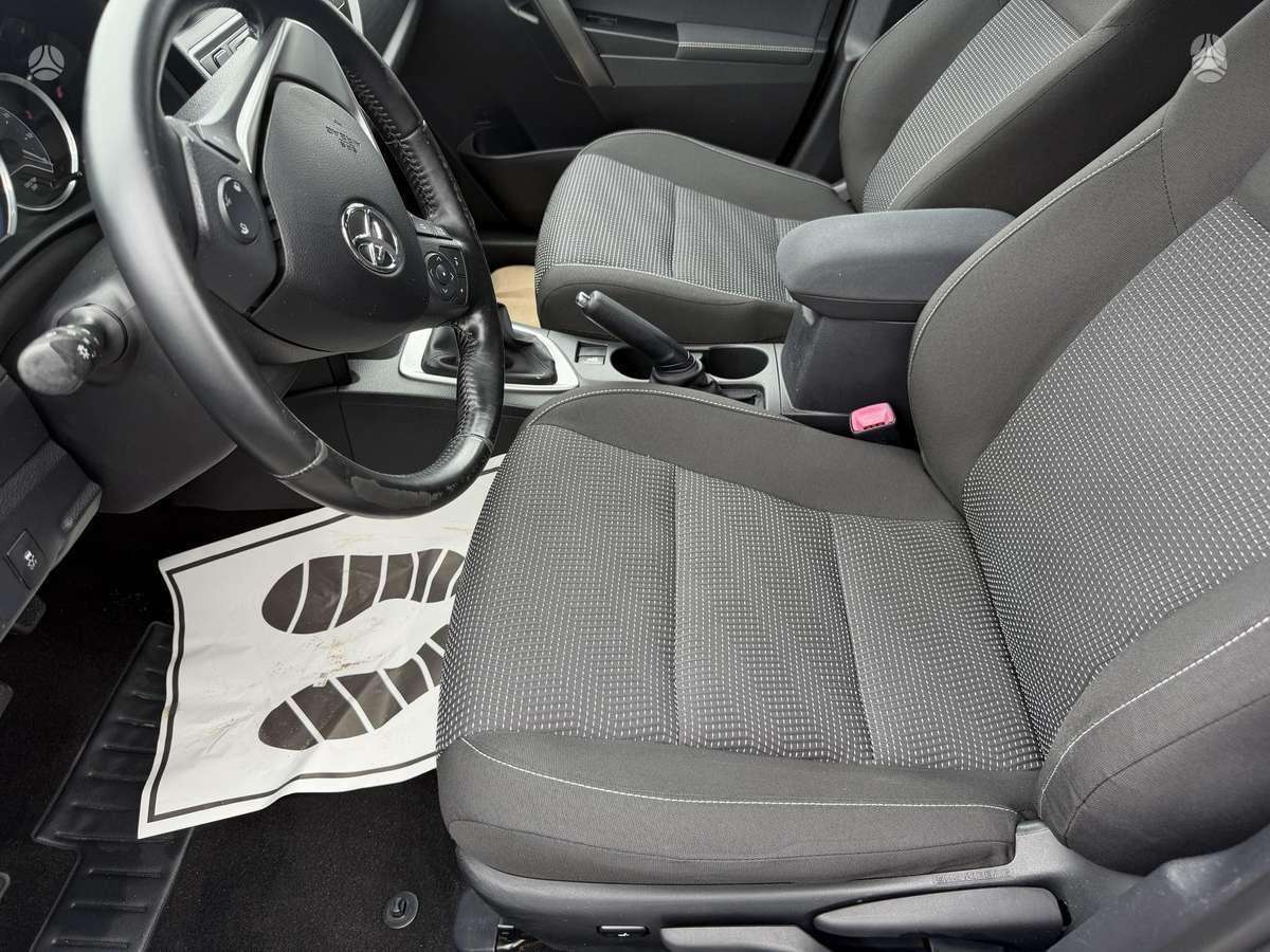 Toyota Auris - 7