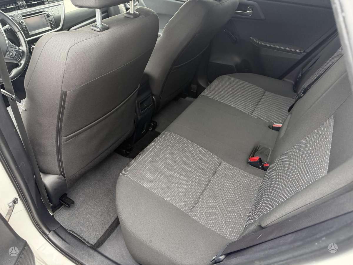Toyota Auris - 9