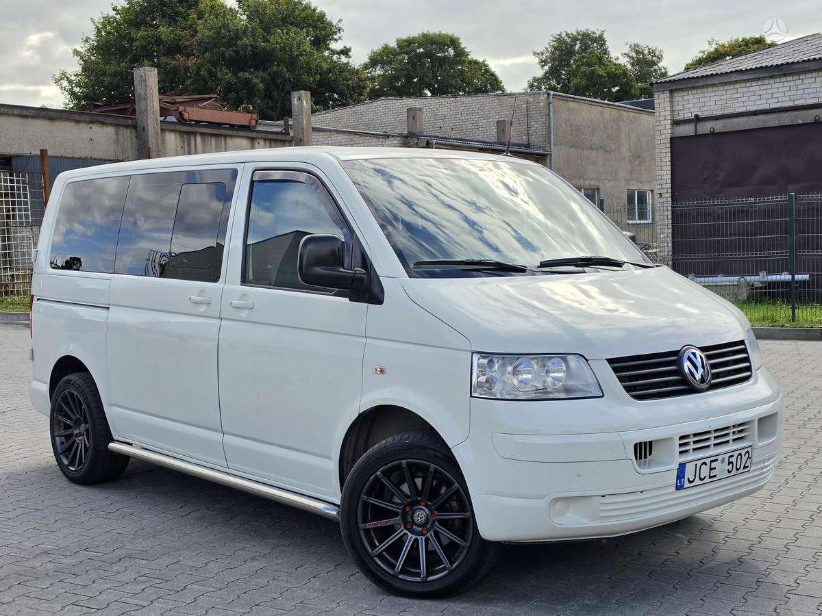 Volkswagen Transporter - 2