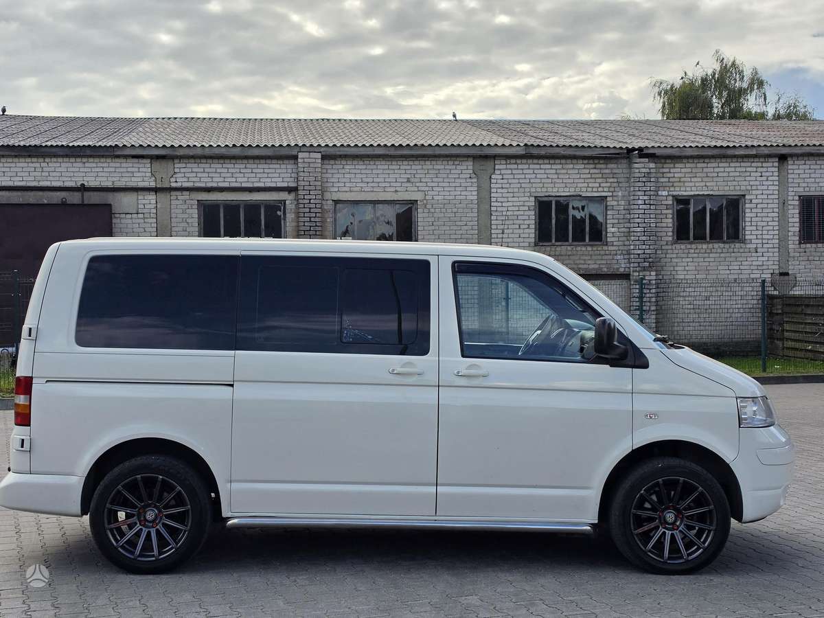 Volkswagen Transporter - 9