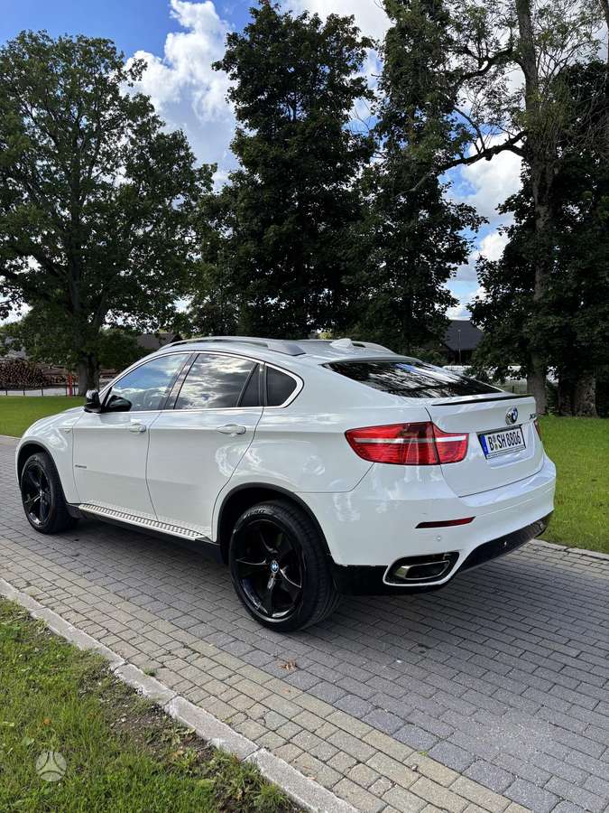 BMW X6, 3.0 l., Хэтчбек