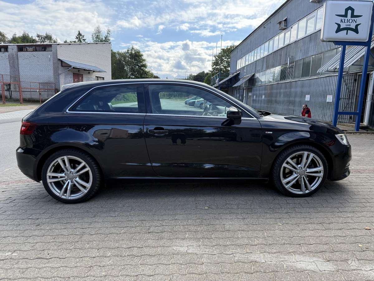 Audi A3, 2.0 l., Хэтчбек