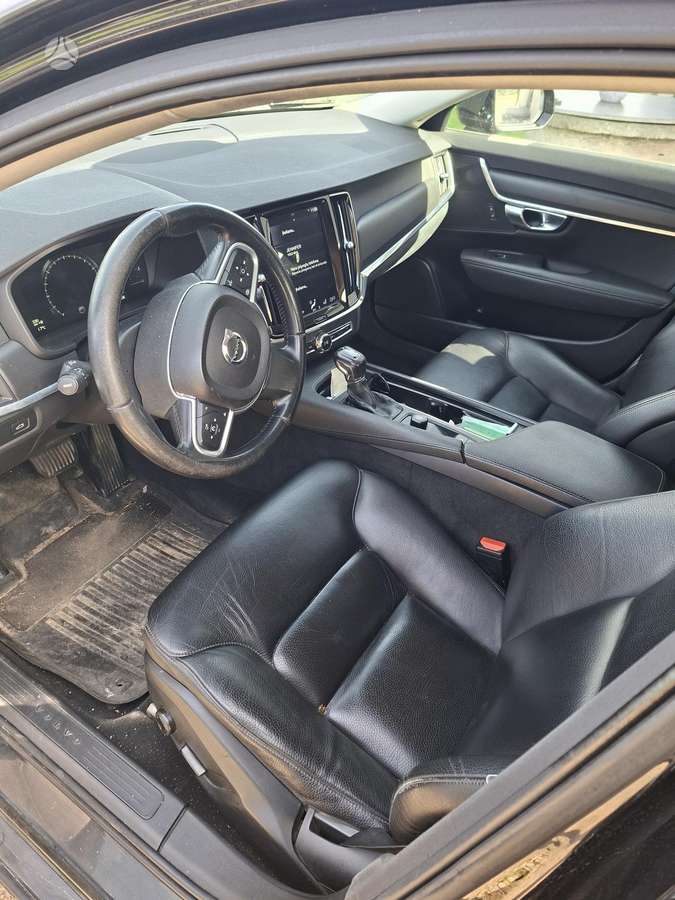 Volvo V90 - 8