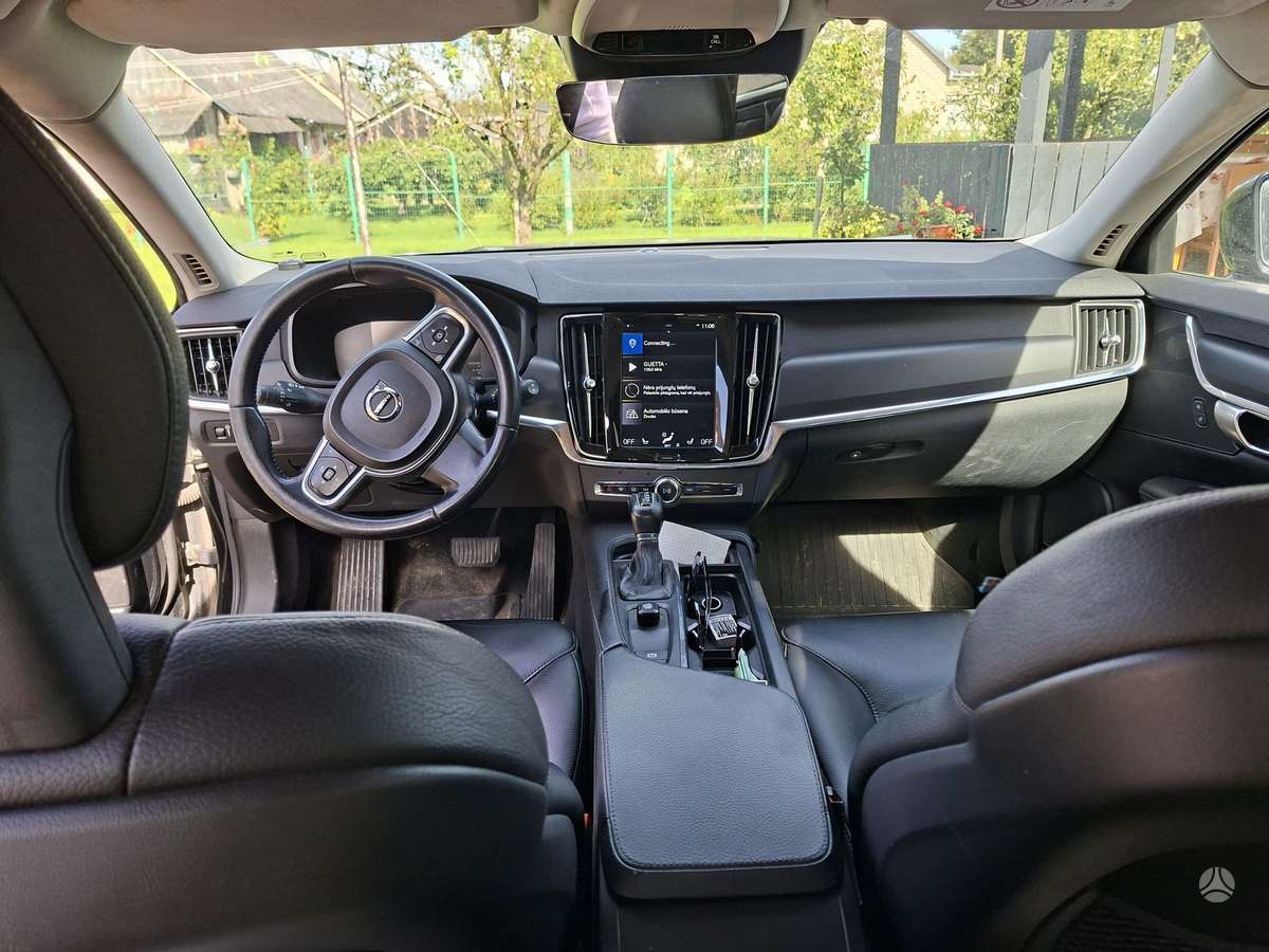 Volvo V90 - 9