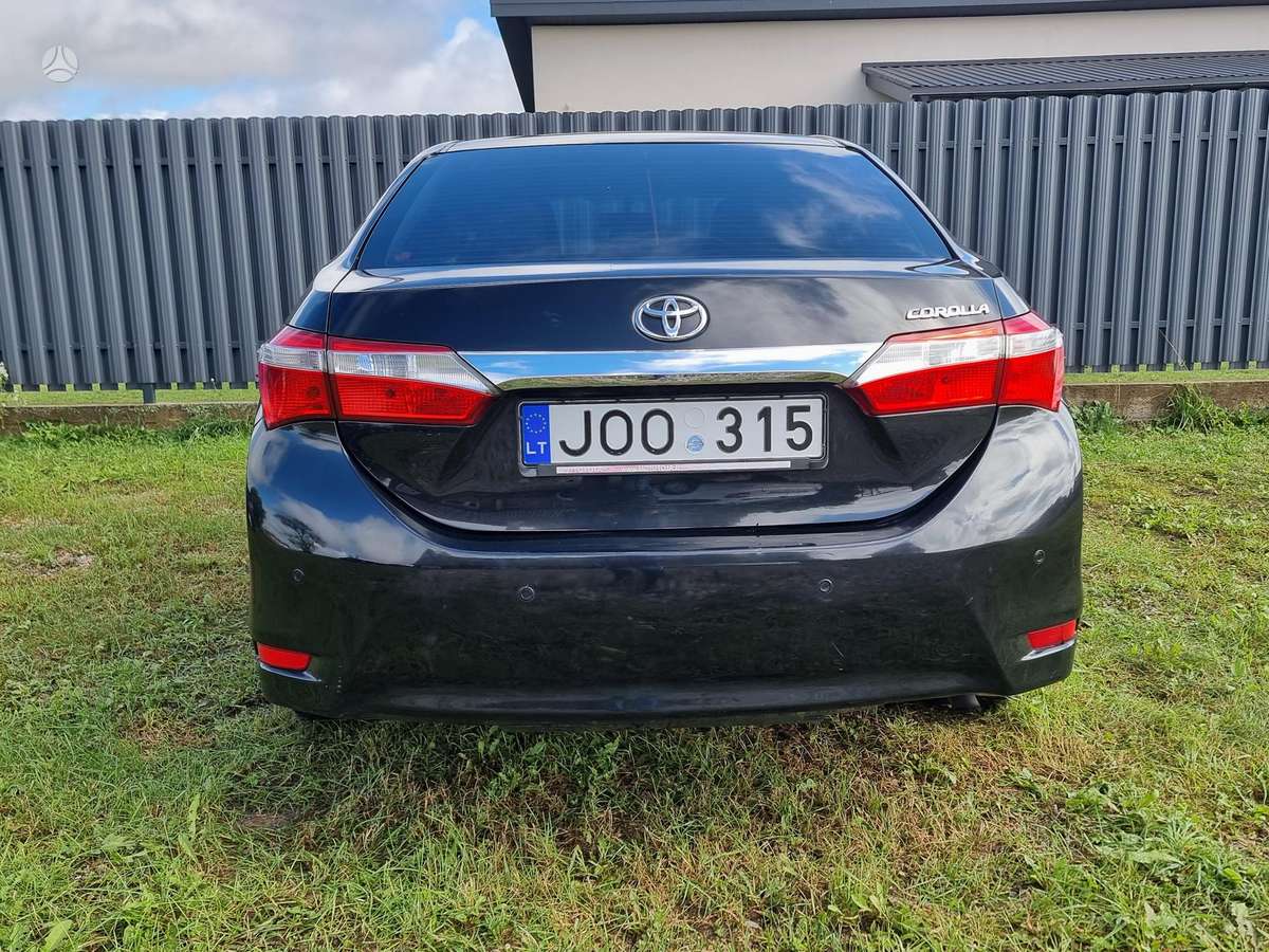 Toyota Corolla - 3