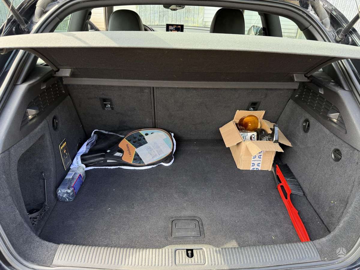 Audi A3, 2.0 l., Хэтчбек