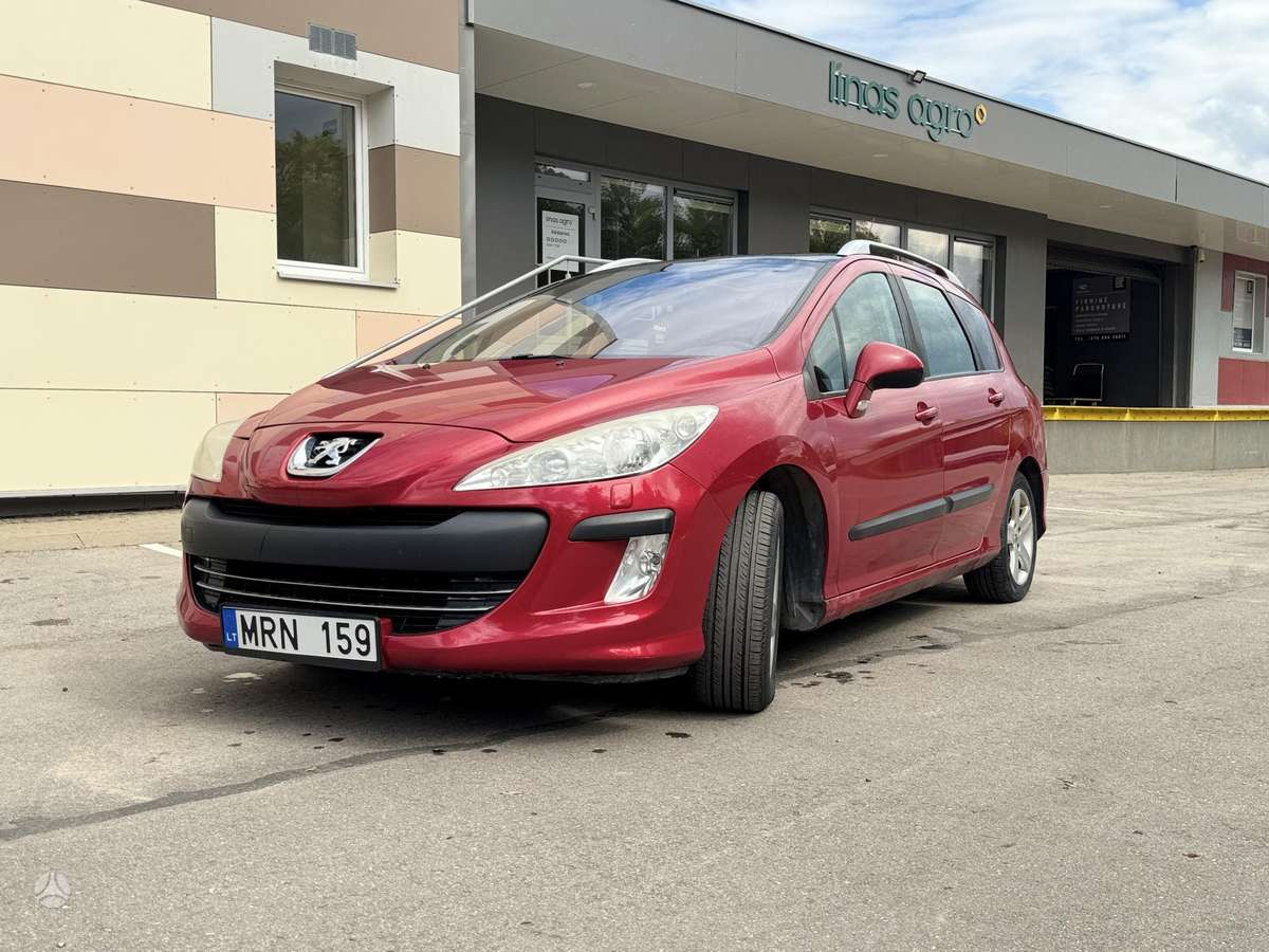 Peugeot 308 - 1