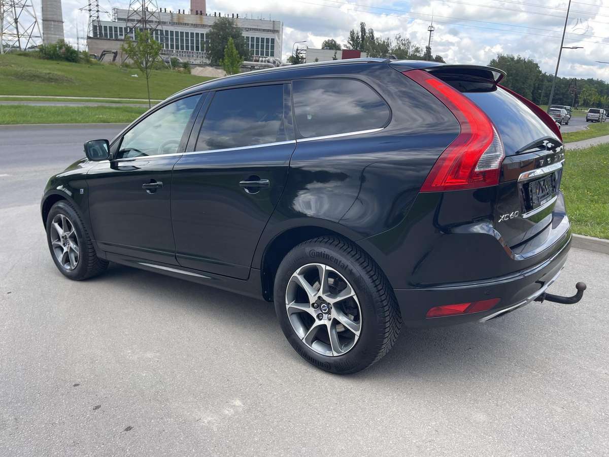 Volvo XC60 - 10