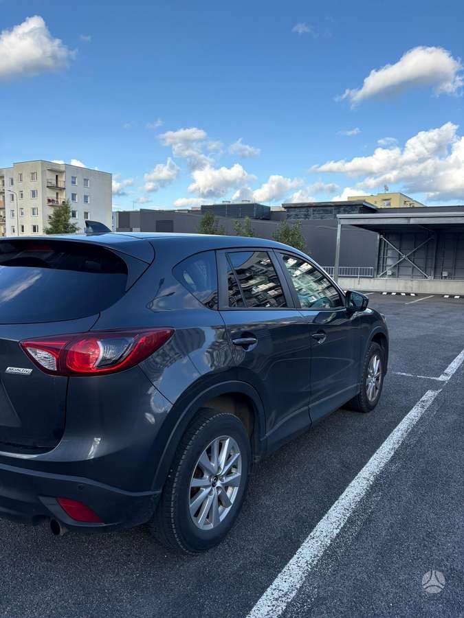Mazda CX-5, 2.2 l., off-road / crossover