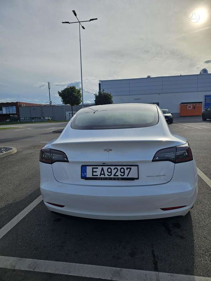Tesla Model 3, 78 kWh, sedanas