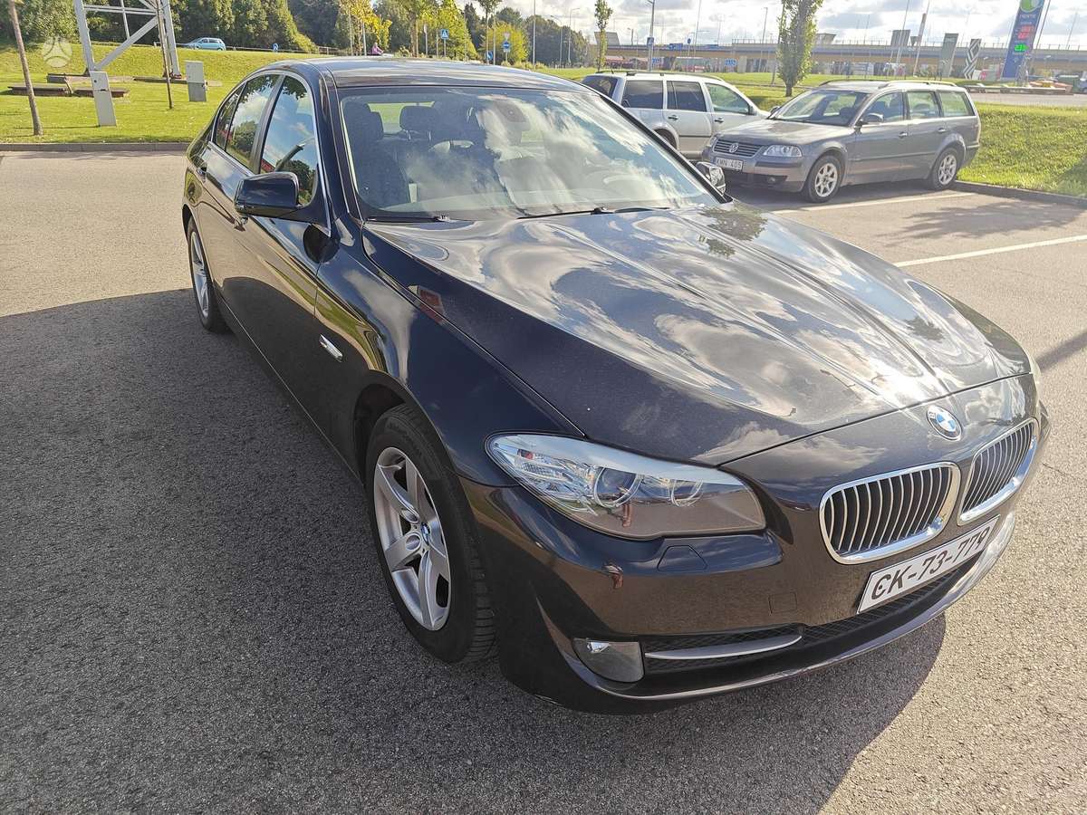 BMW 523, 3.0 l., Седан