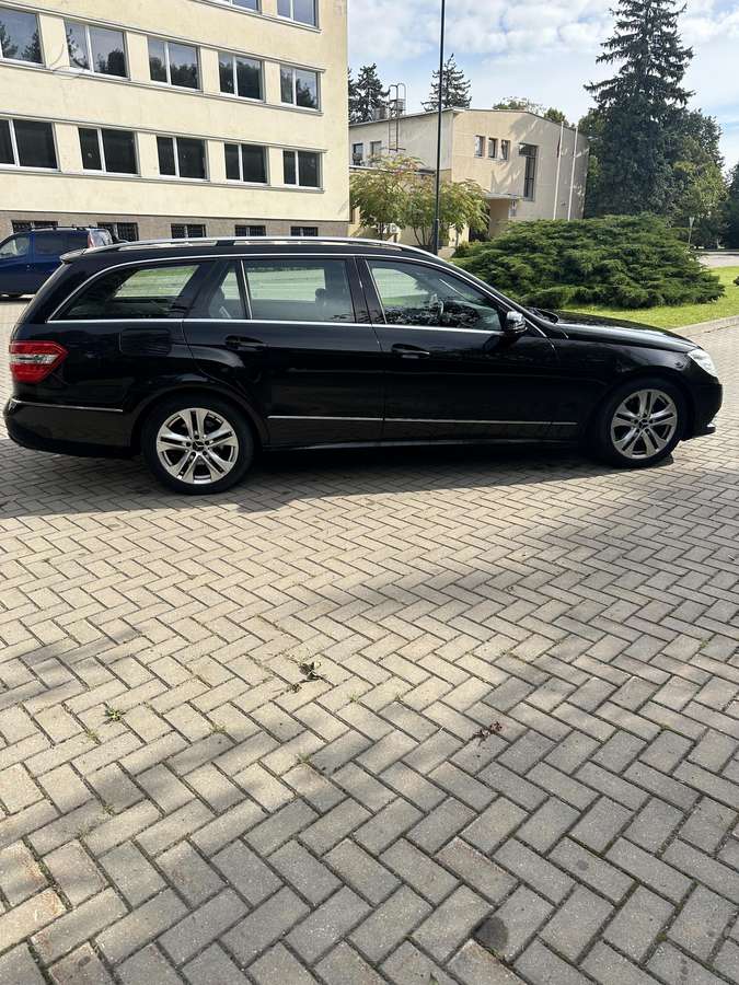 Mercedes-Benz E220, 2.1 l., Универсал