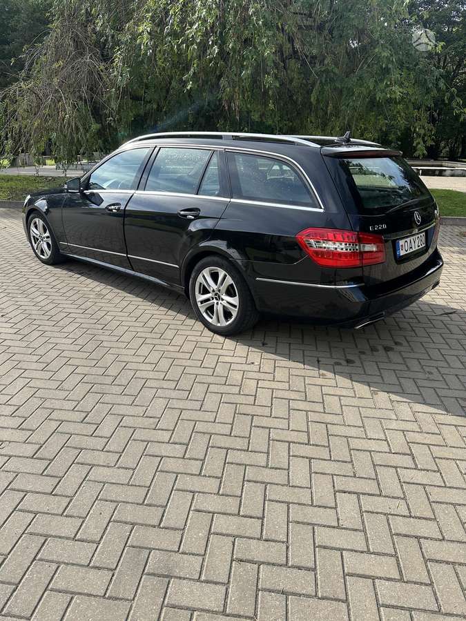 Mercedes-Benz E220, 2.1 l., Универсал