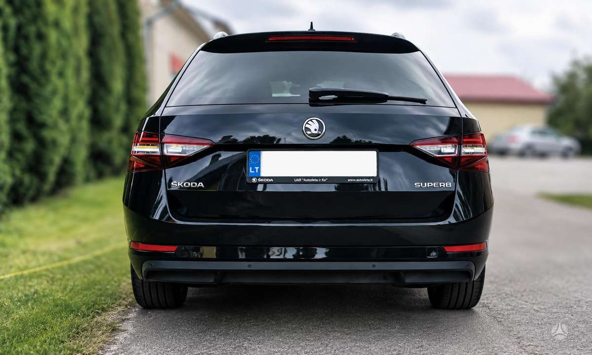Škoda Superb - 7