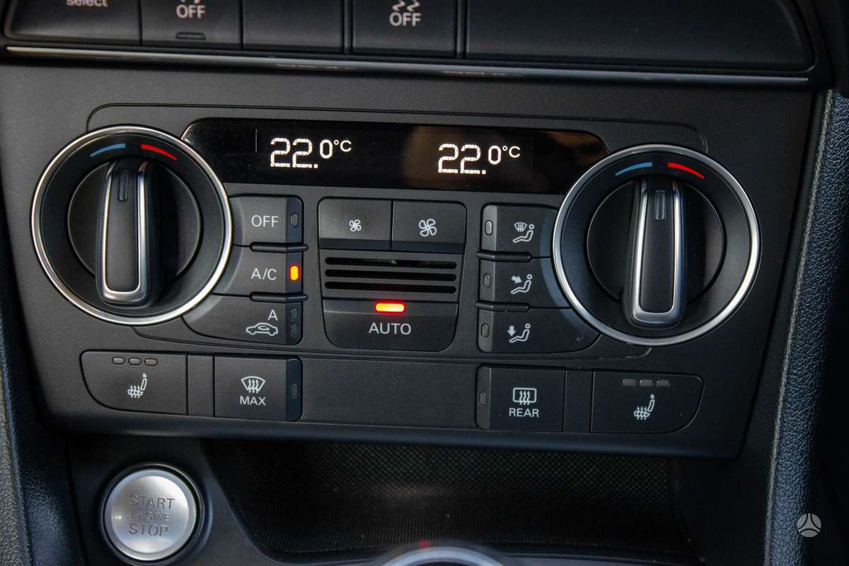 Audi Q3, 1.4 l., off-road / crossover
