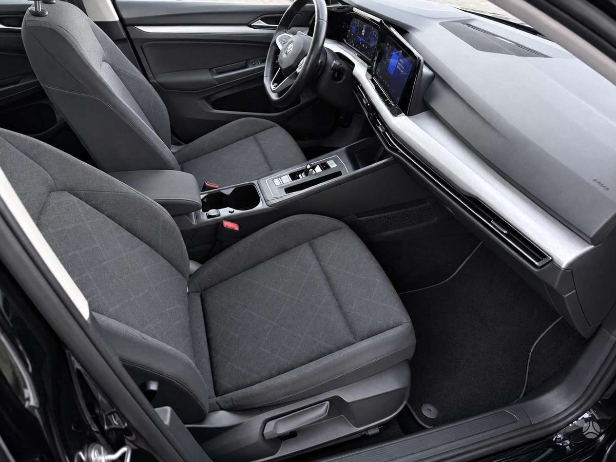 Volkswagen Golf - 12