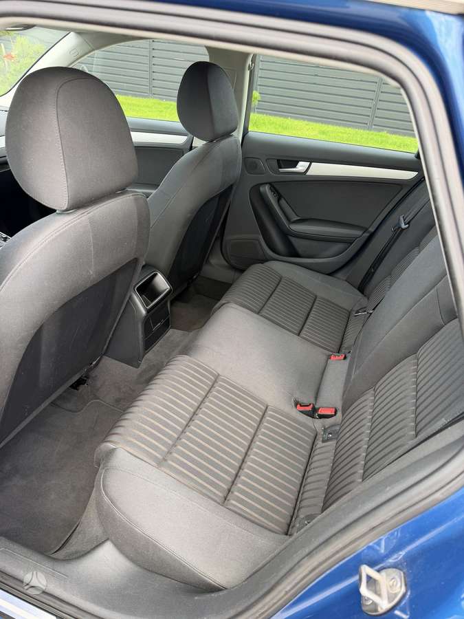 Audi A4, 2.7 l., Универсал