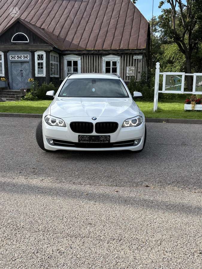 BMW 520, 2.0 l., Универсал
