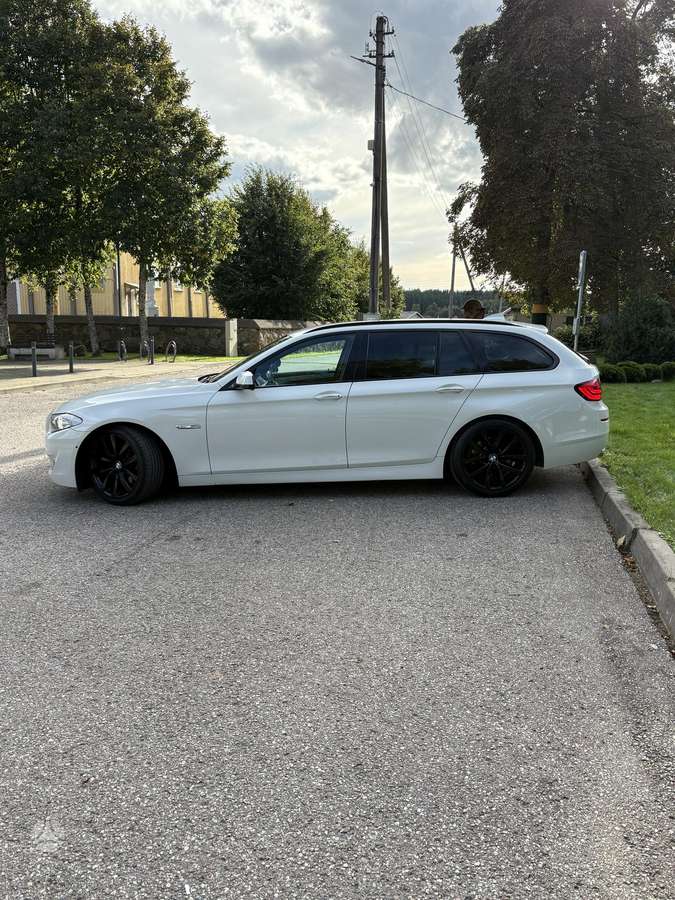 BMW 520, 2.0 l., Универсал