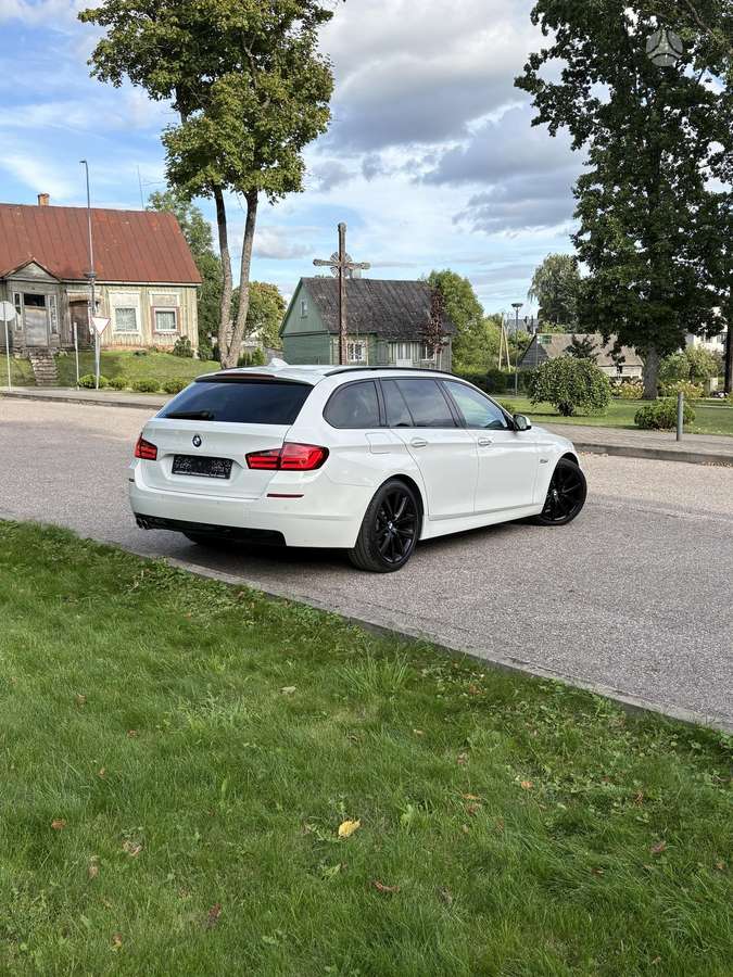 BMW 520, 2.0 l., universalas