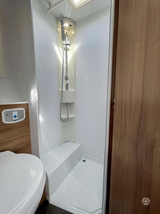 Adria Matrix 600 SP, campers