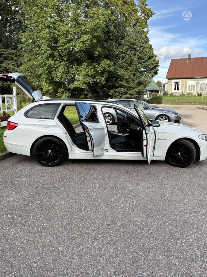 BMW 520, 2.0 l., wagon