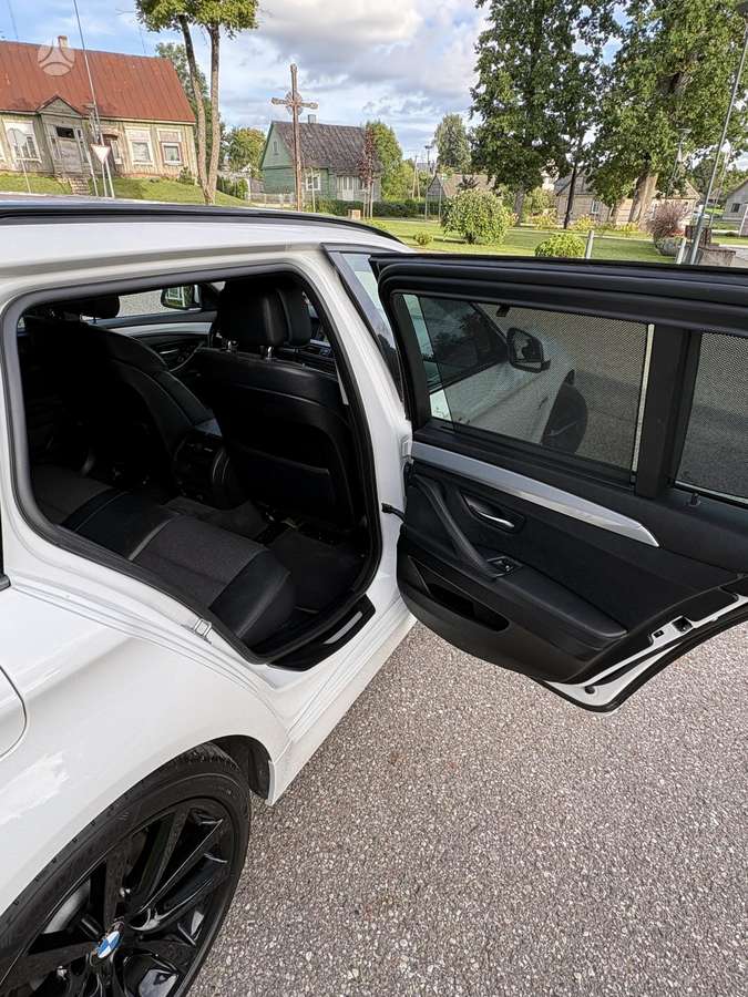 BMW 520, 2.0 l., universalas