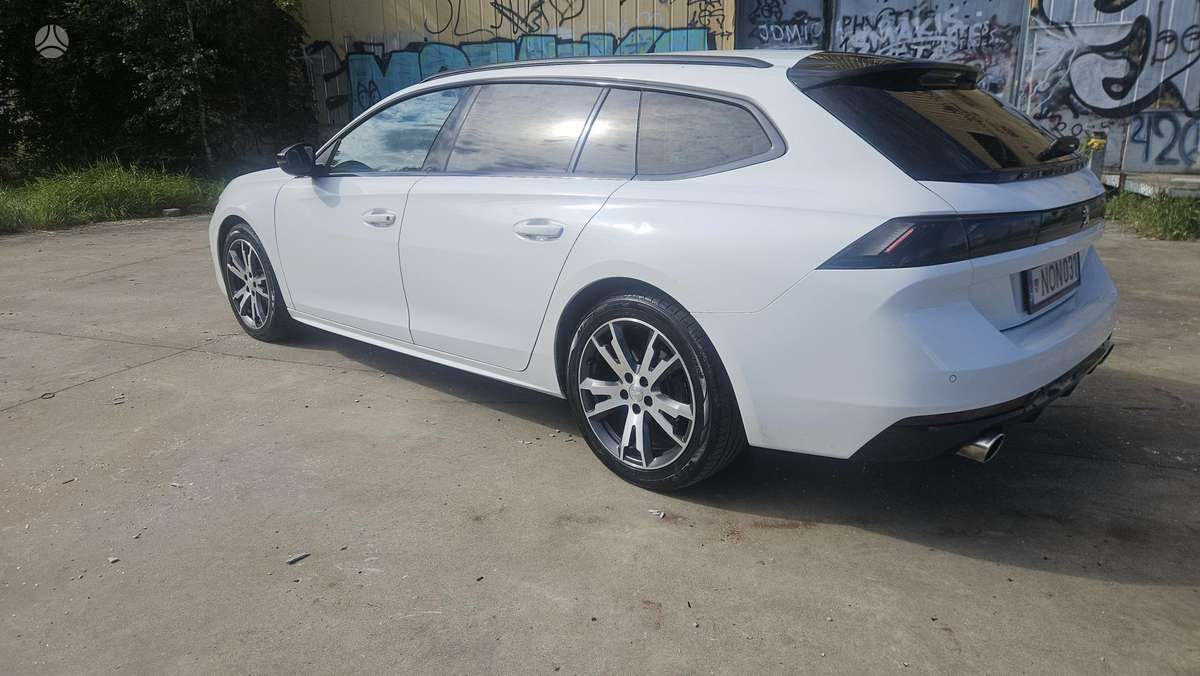 Peugeot 508 - 8