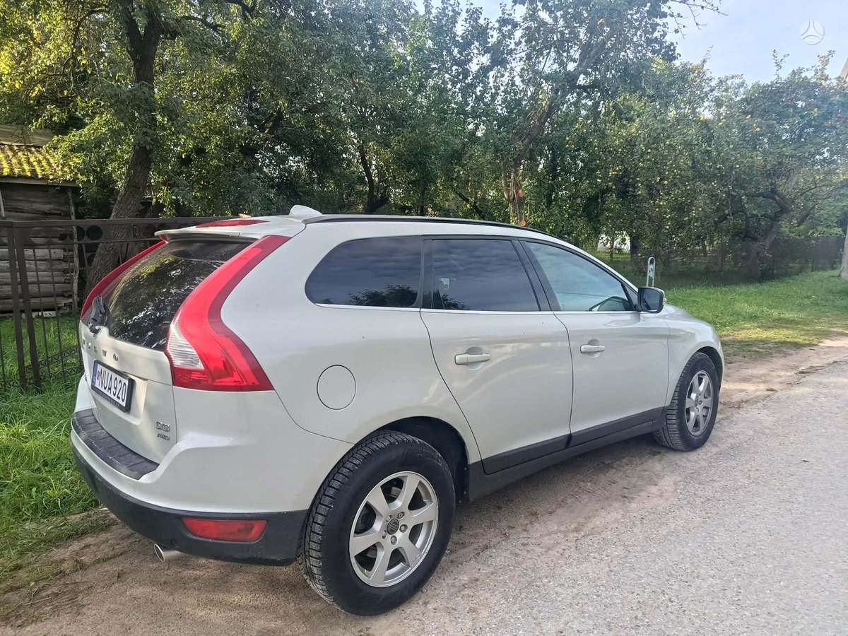 Volvo XC60 - 4