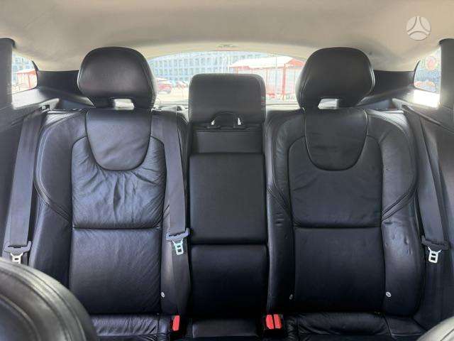 Volvo V40 - 10