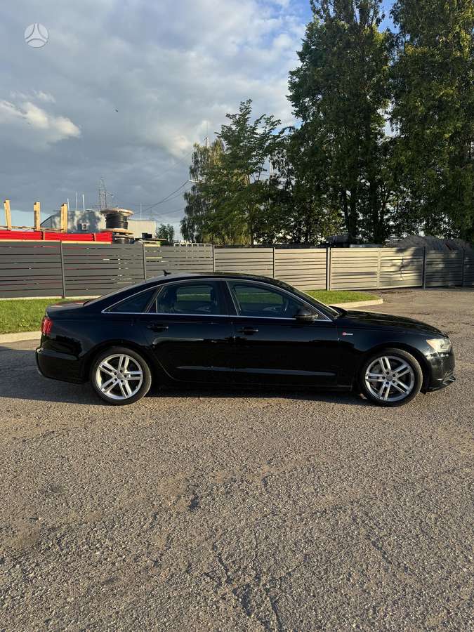 Audi A6, 3.0 l., Седан