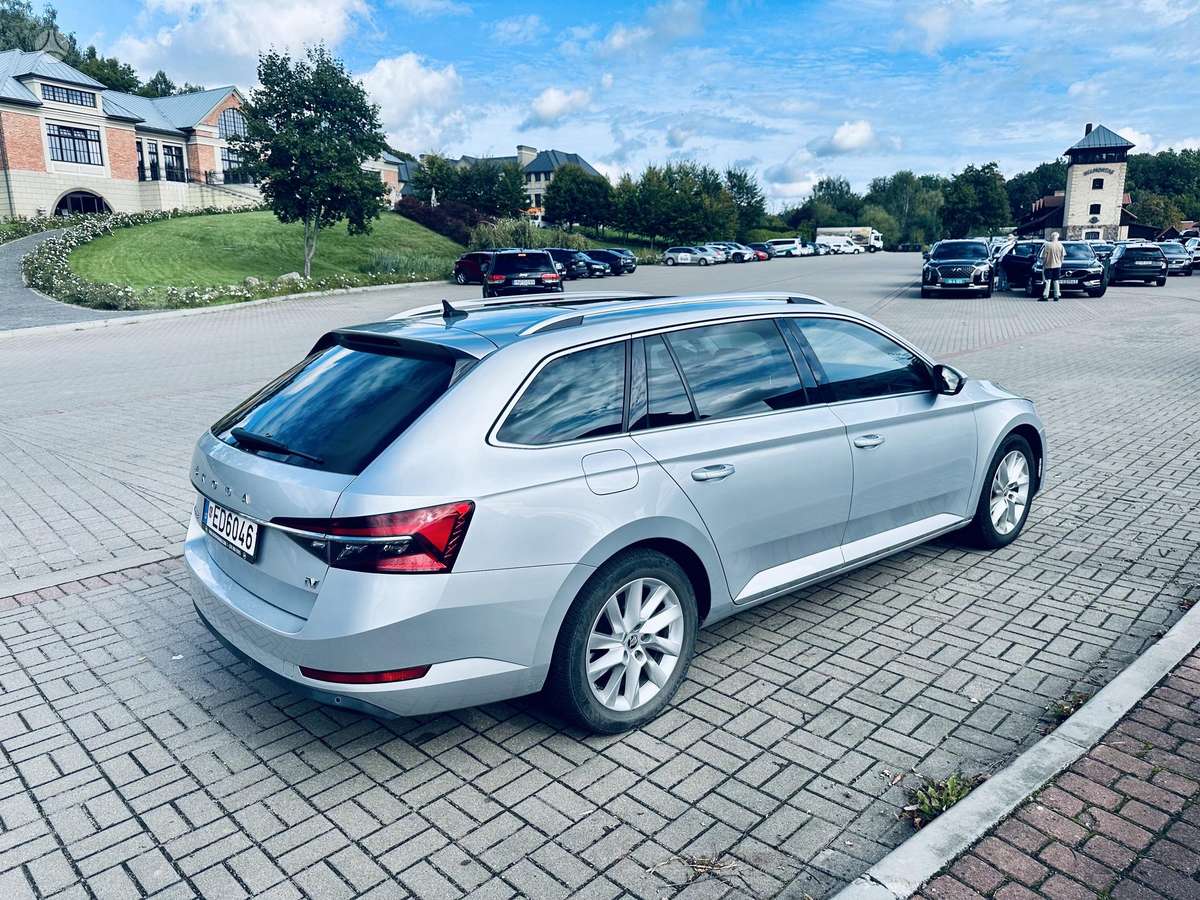 Škoda Superb - 5