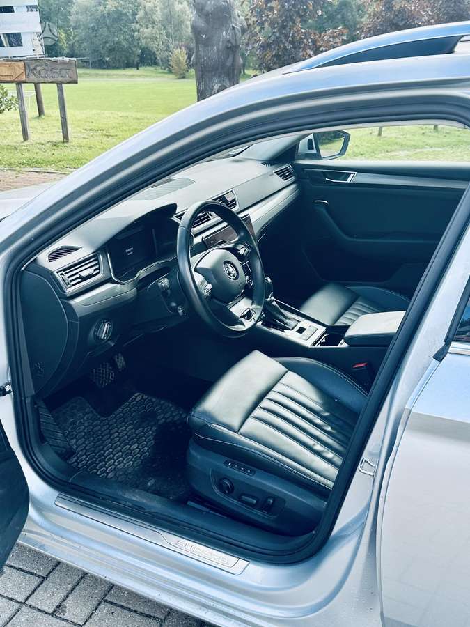 Škoda Superb - 9