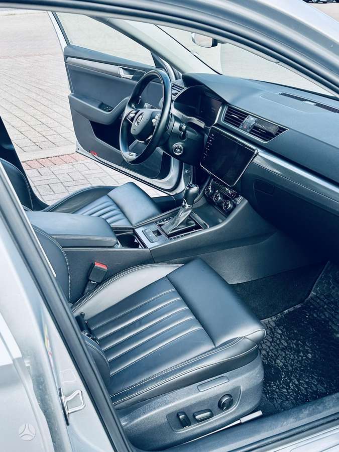 Škoda Superb - 10