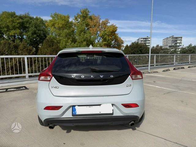 Volvo V40 - 12