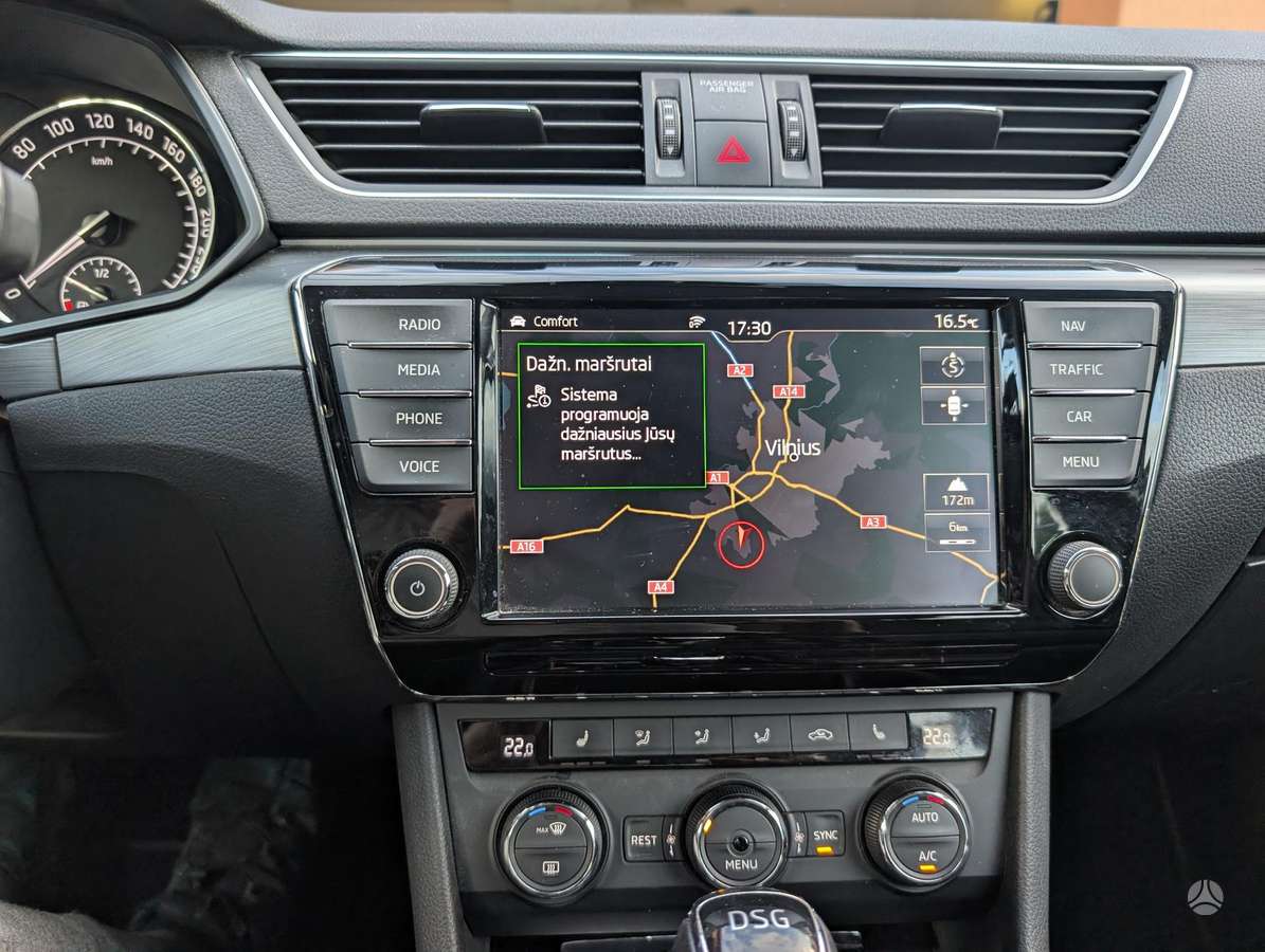 Škoda Superb - 10