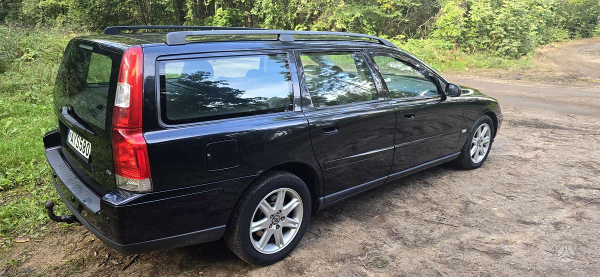 Volvo V70 - 3