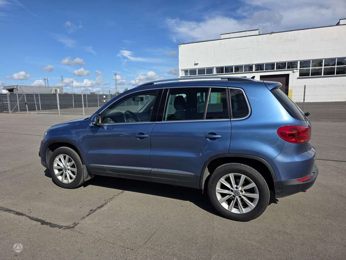 Volkswagen Tiguan - 3