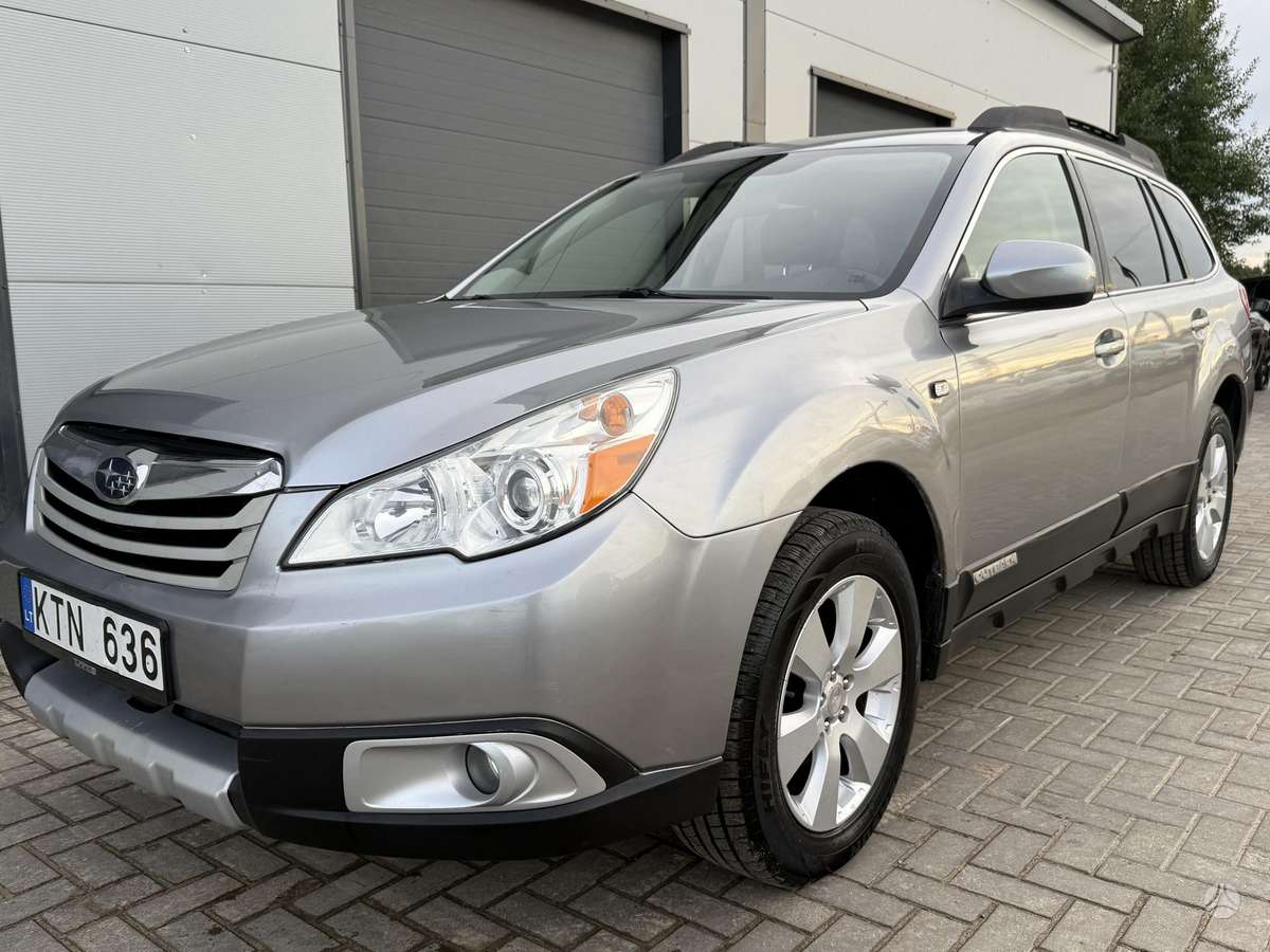 Subaru Outback - 1