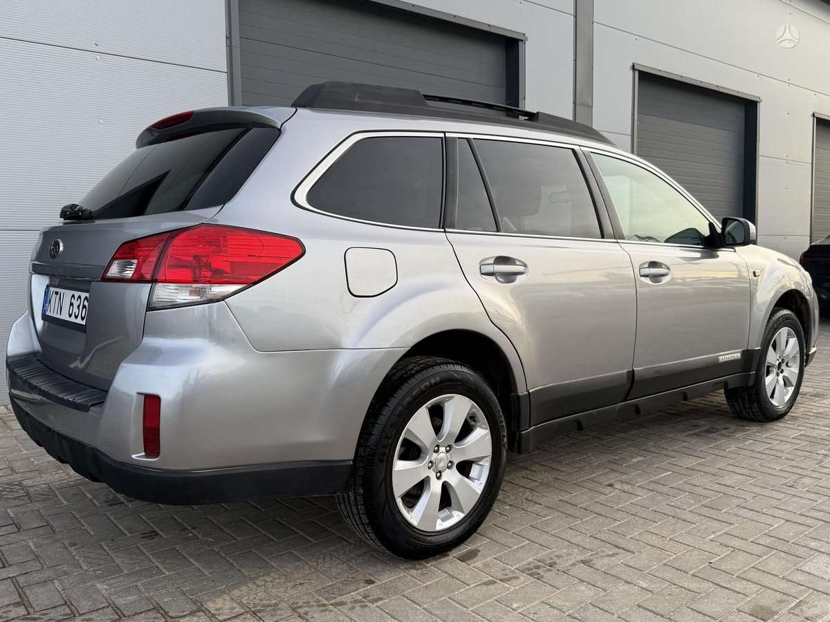 Subaru Outback - 5